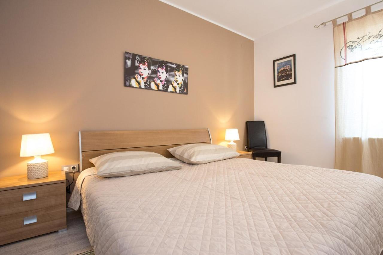Apartment Gotier Sodici Bagian luar foto